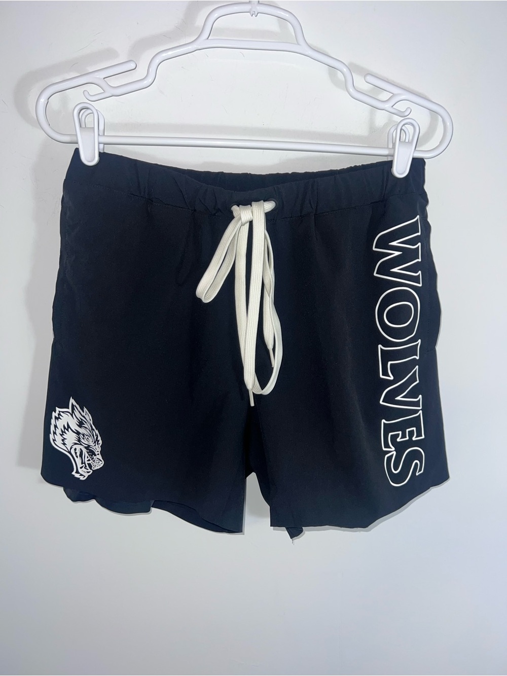 DARC SPORT WOLFES BLACK SHORTS MEDIUM - Picture 2 of 12